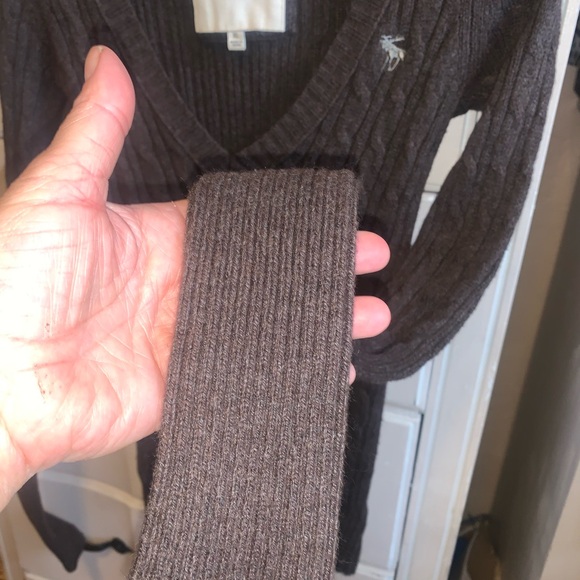 Beautiful Y2k sweater Bella swan  in prestine condition - a must have - Picture 4 of 4